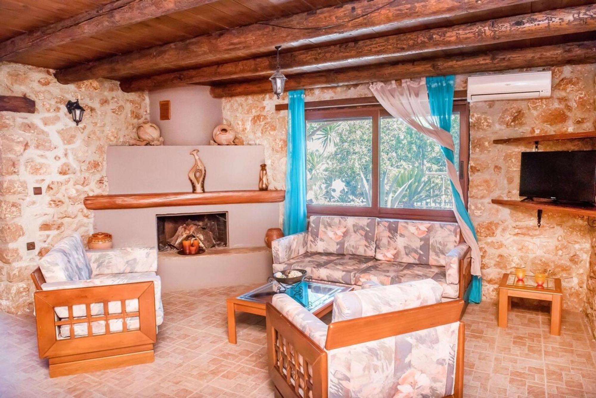 Villa Akrolithos With Private Pool ハニア エクステリア 写真